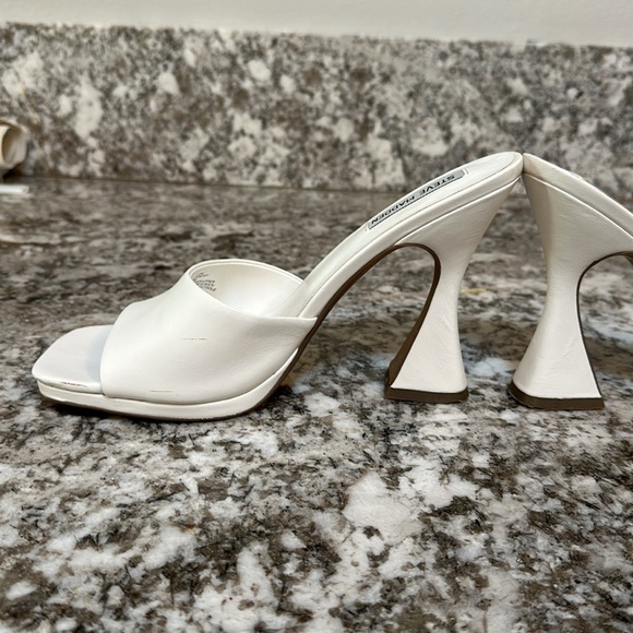 Steve Madden Platform Slides - Picture 5 of 5